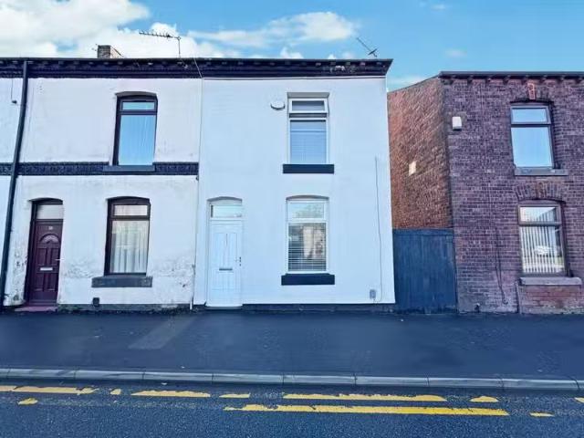 House for rent in Westhoughton, Lee Bank