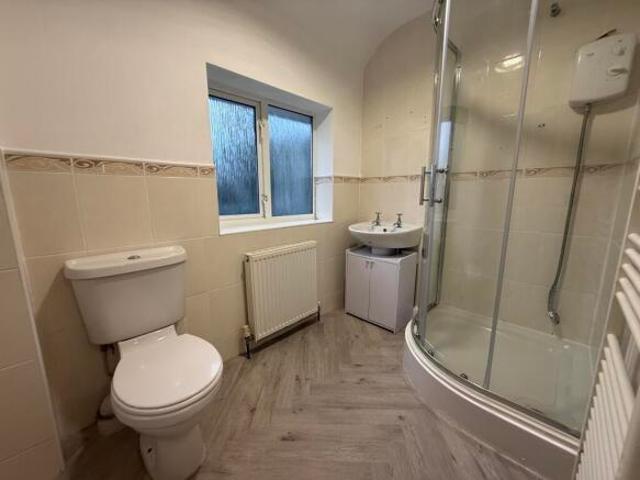 Cottage for rent in Shard End, Birmingham