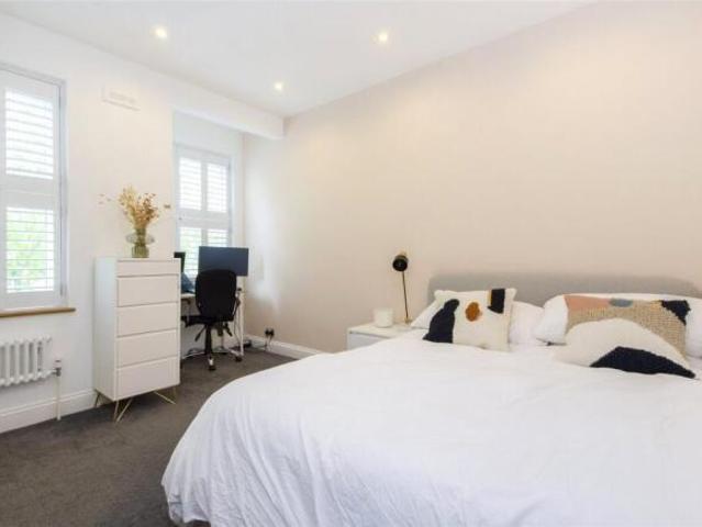 Cottage for rent in Walthamstow, Greater London