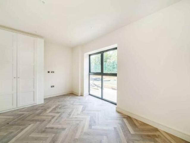 Cottage for rent in Cat Hill