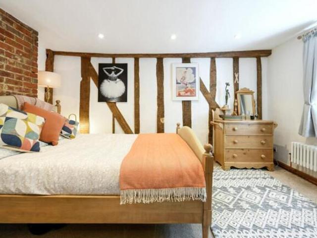 Cottage for rent in South Ashford, Bridgefield
