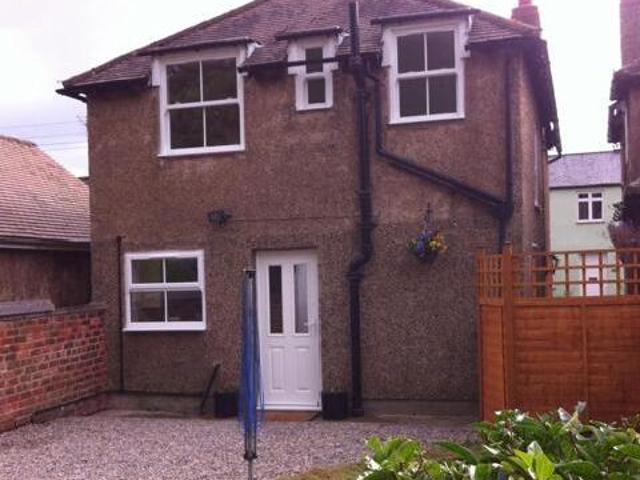 House for rent in Lyons, Greater London