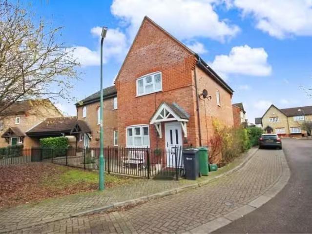 House for rent in Calderstones