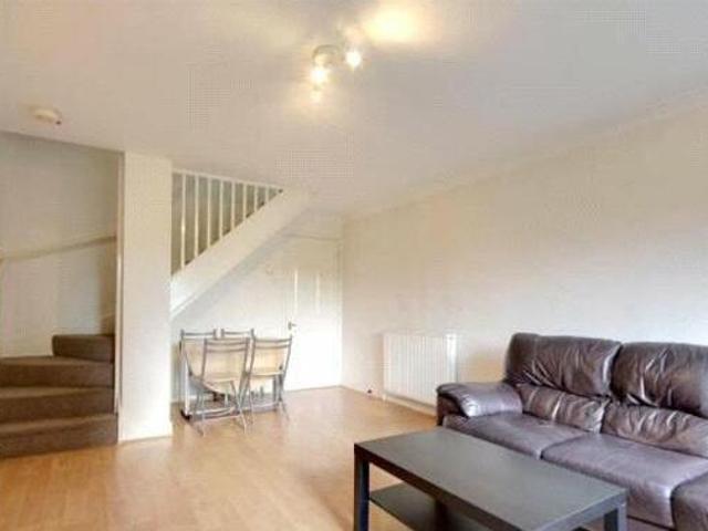 House for rent in Ripley Springs, Row Town
