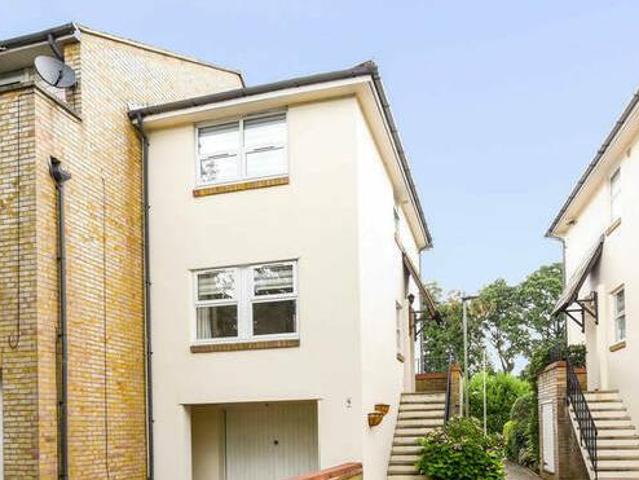 House for rent in Lyons, Greater London