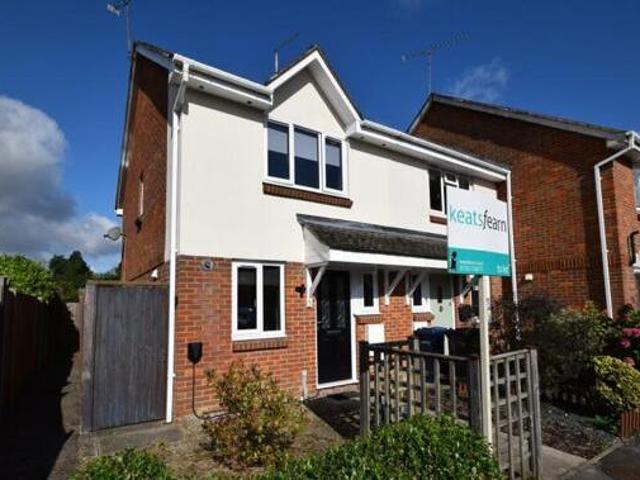 House for rent in Fole, Surrey