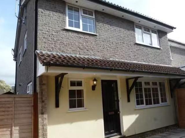 House for rent in Cheddar, Somerset