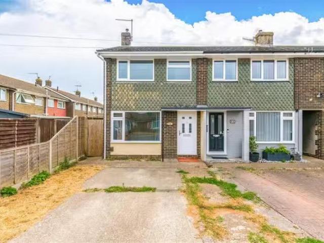 House for rent in Fishersgate, West Sussex