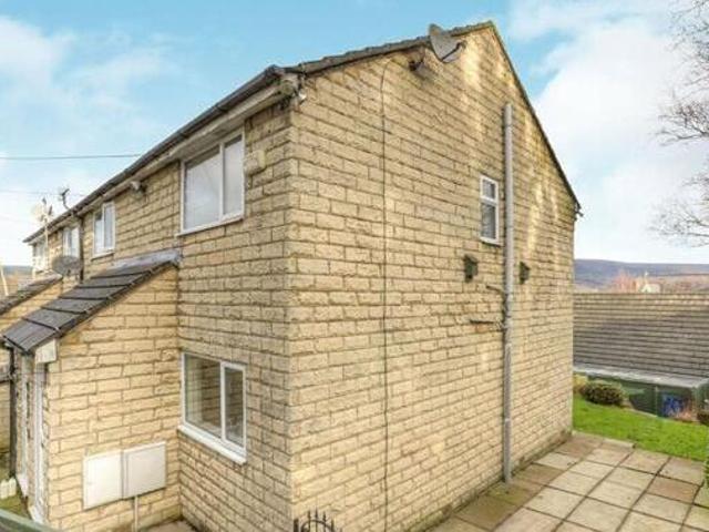 House for rent in Charlesworth, East Midlands