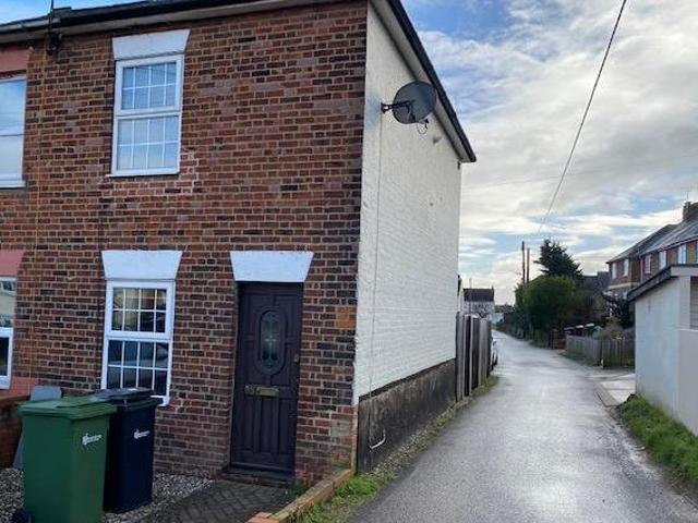 House for rent in Chipping Hill, Essex