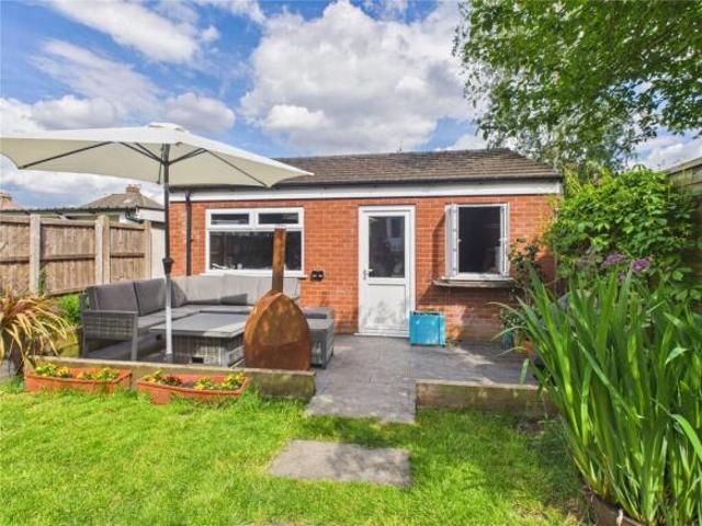 Cottage for rent in Feckenham, City Of Bristol