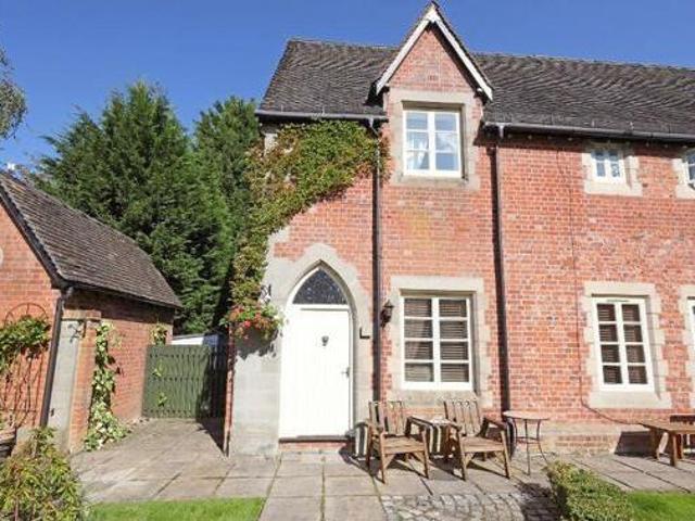 House for rent in Lyons, Greater London