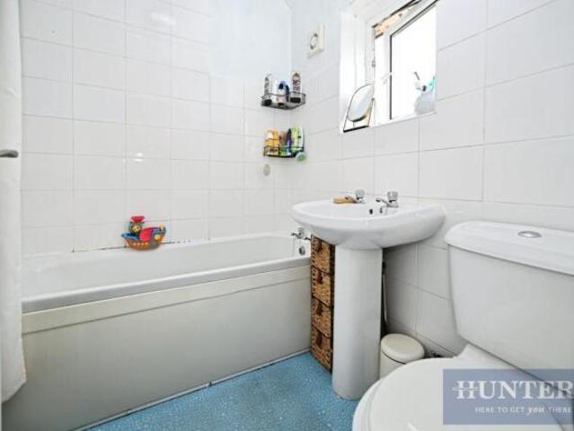 Cottage for rent in Guiseley, West Yorkshire