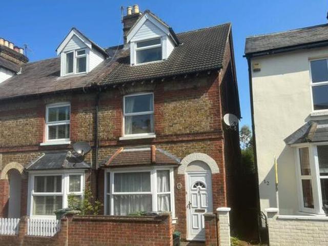 House for rent in Red Hill, Surrey