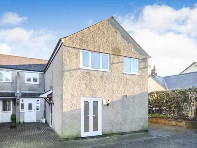 House for rent in Llanferres, Wales