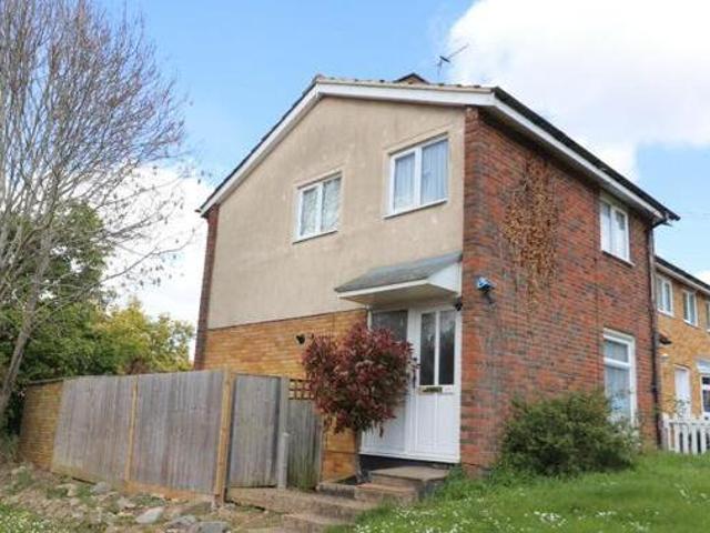 House for rent in Poplars, Shephall