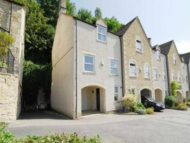 House for rent in Gloucestershire