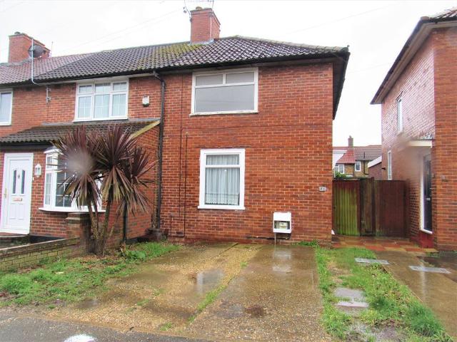 Terraced House for rent in Carshalton