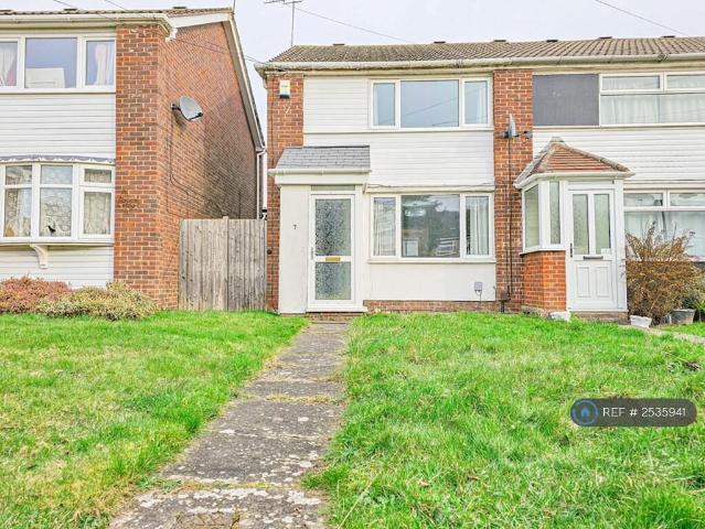 Terraced House for rent in Binley