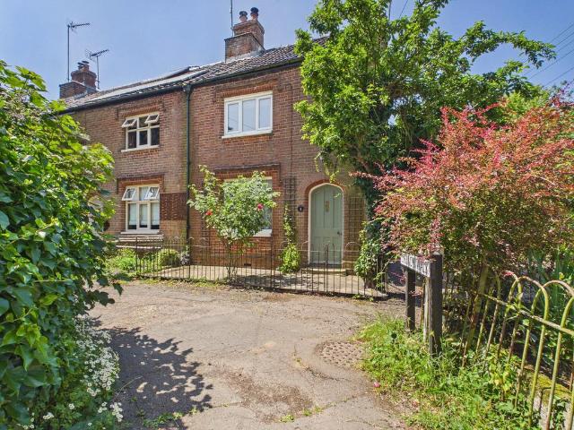 House for sale in Bedingfield, Suffolk