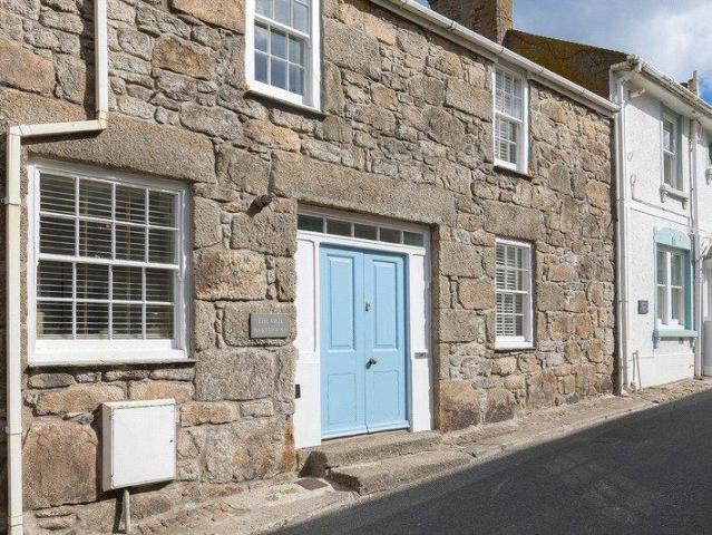 House for sale in St. Ives, Cornwall