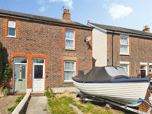 House for sale in Spring Vale, Hampshire