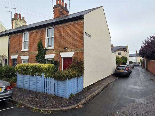 House for sale in Hythe, Colchester