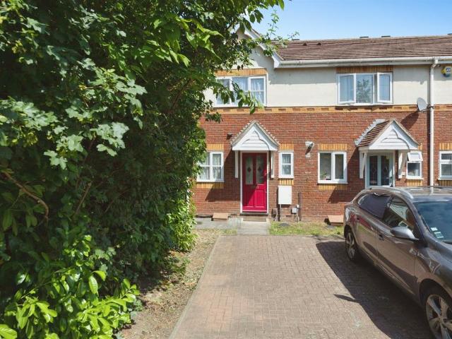 House for sale in Barking Riverside, Greater London