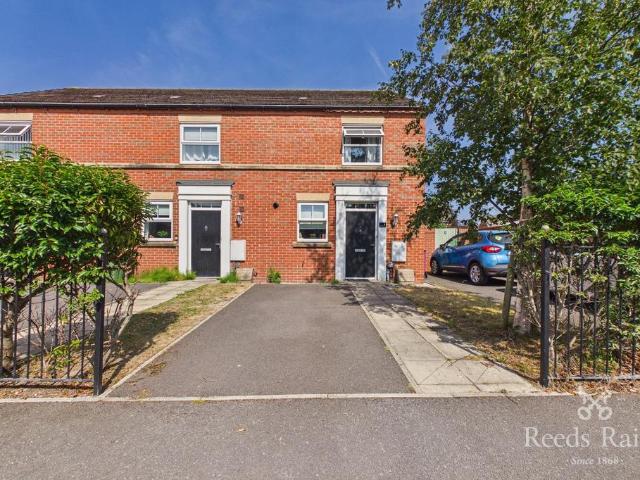 House for sale in Calderstones