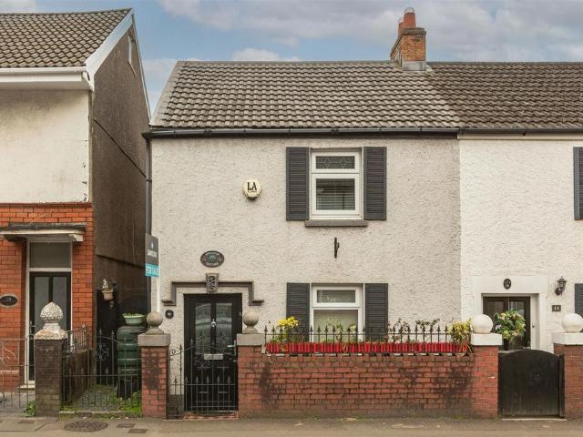 House for sale in Tycoch, Nangreaves
