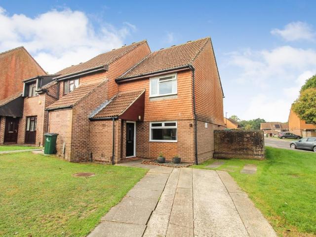 House for sale in Ifield West, Crawley