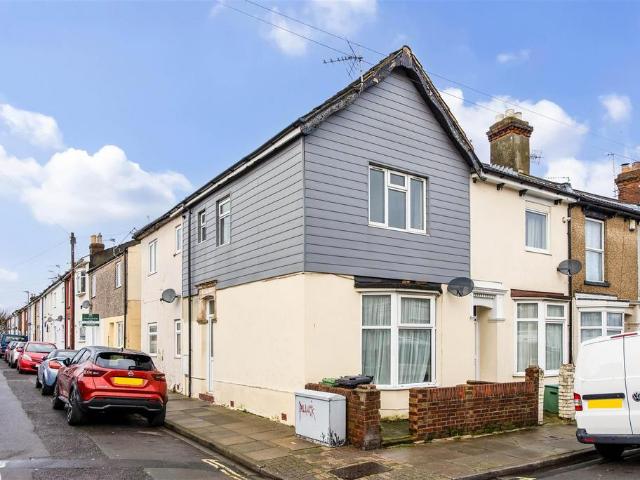 House for sale in Buckland, City Of Portsmouth