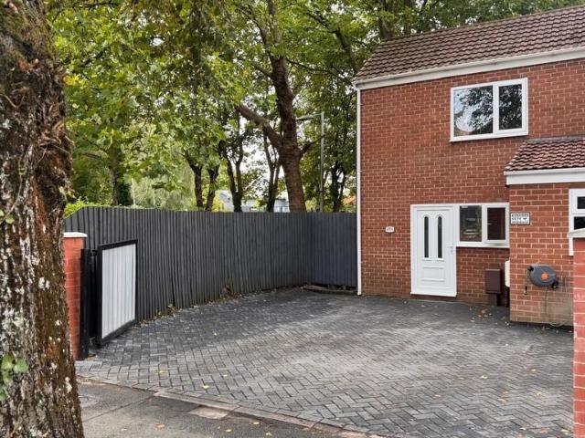 House for sale in Georgia, Greater Manchester