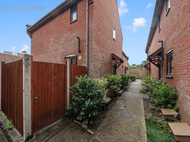 House for sale in Beddington, Greater London