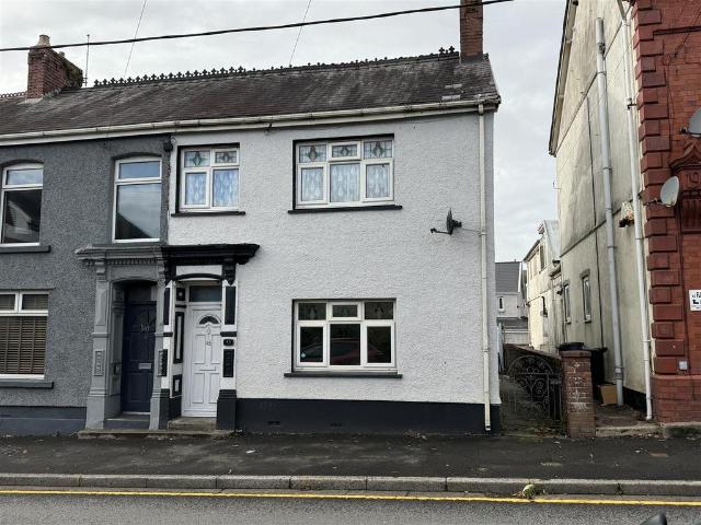 House for sale in Gwaun-cae-gurwen, Wales