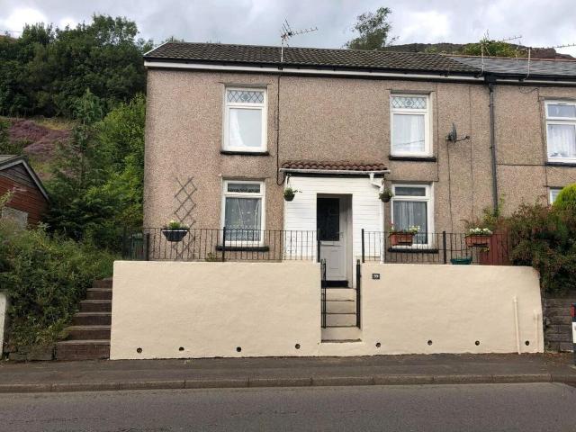 House for sale in Tonyrefail, Wales