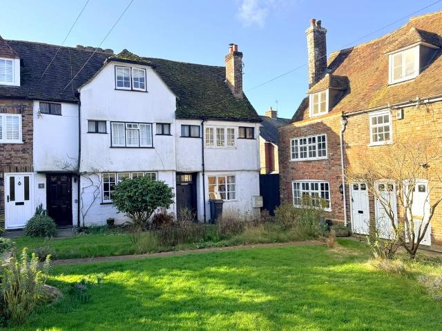 House for sale in Heathlands, East Sussex
