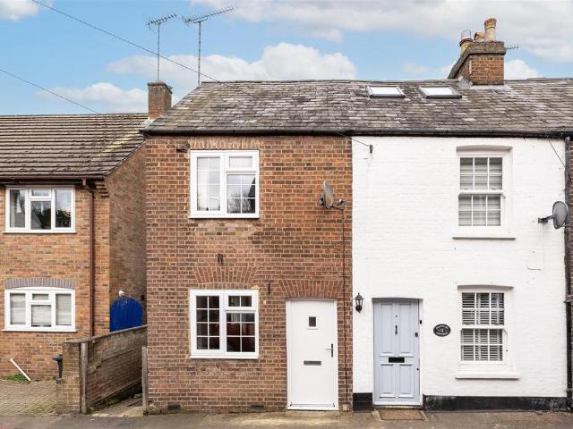 House for sale in Pouchen End, Hertfordshire
