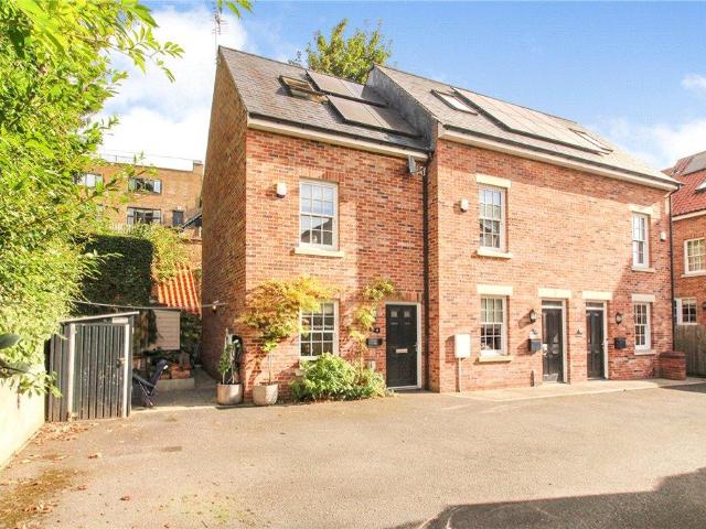 House for sale in Ripon, North Yorkshire