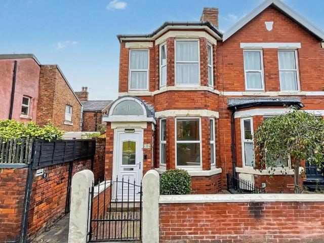 House for sale in Meols Cop, Southport