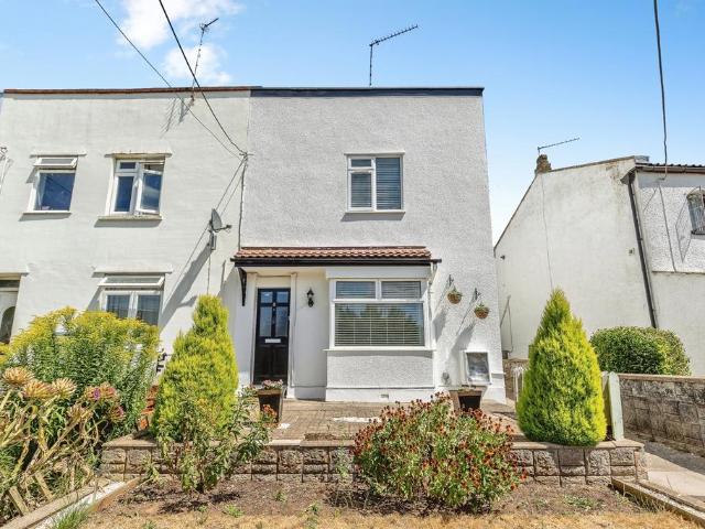 House for sale in Easton-in-gordano, North Somerset