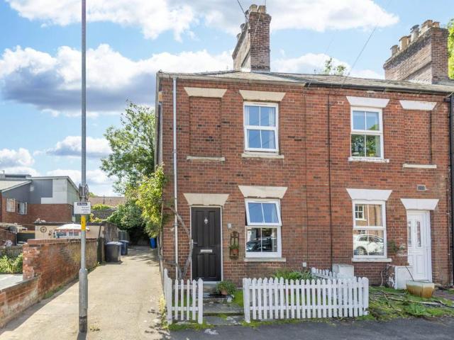 House for sale in Lakenham, East Bank
