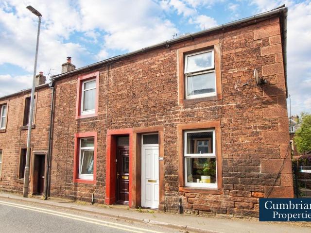 House for sale in Fell Lane