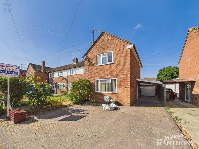 House for sale in Quarrendon, Aylesbury
