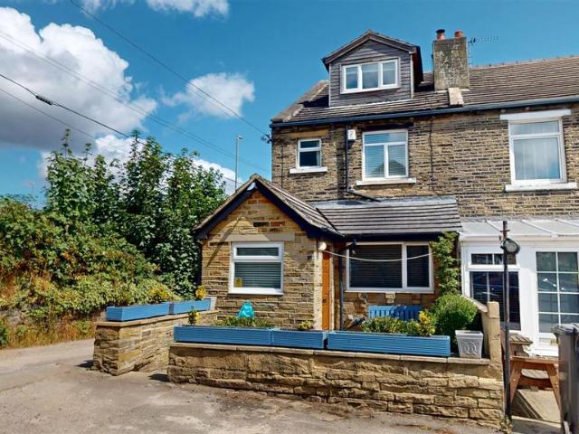 House for sale in Hove Edge, Hipperholme