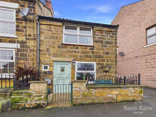House for sale in Cloughton, North Yorkshire