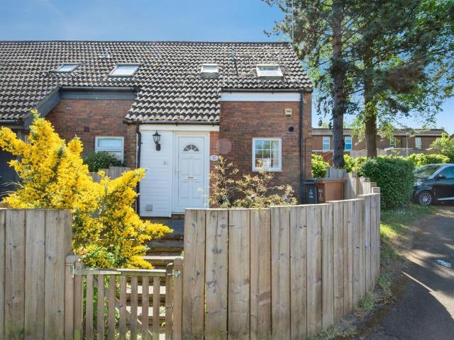 House for sale in Broadwater, Shephall