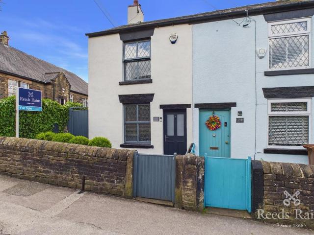 House for sale in Greenheys, Greater Manchester