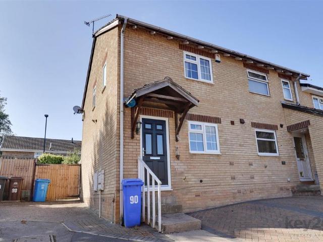 House for sale in Waterthorpe, South Yorkshire