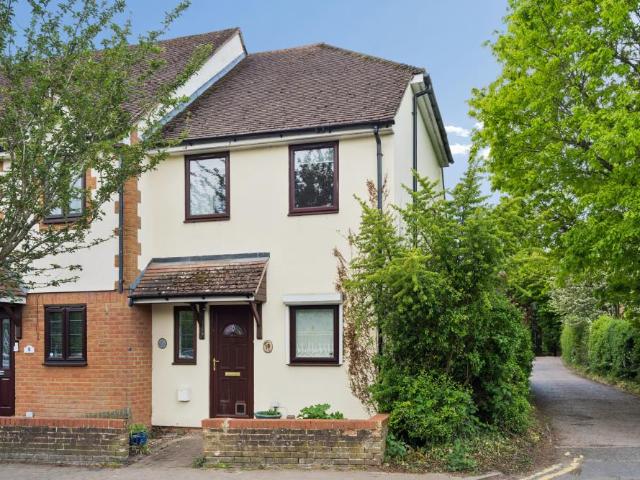 House for sale in Chalfont St. Peter, Denham